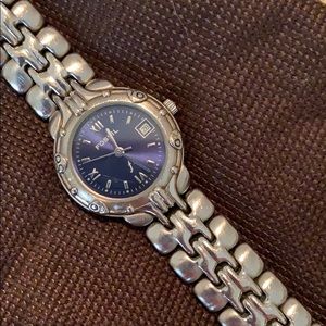 Women’s Fossil Watch